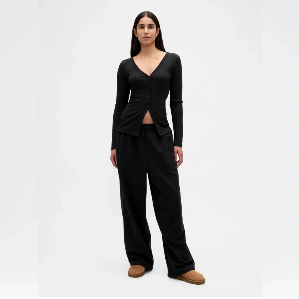 🆕 RESERVED EB GAP Women's Mini Rib PJ Cardigan True Black Medium 8-10 - Picture 2 of 13